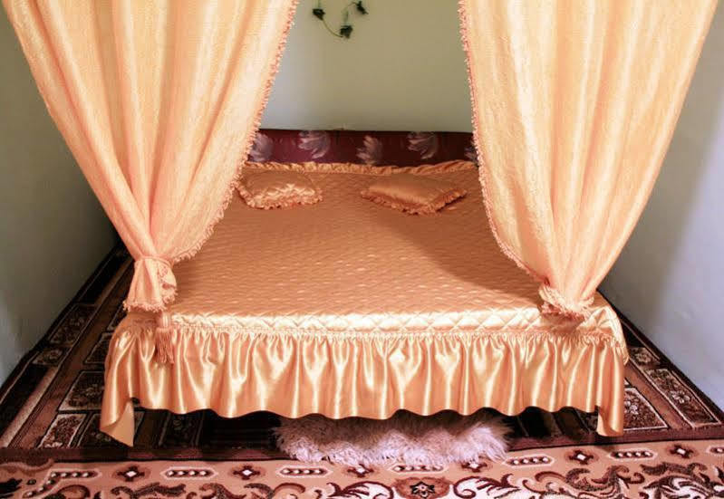 Guest House Edelvais Dve Mogili エクステリア 写真